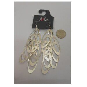 Women Fashion Drop Dangle Earrings Metal Oblong Silver Tones Hook Fasteners DOTS